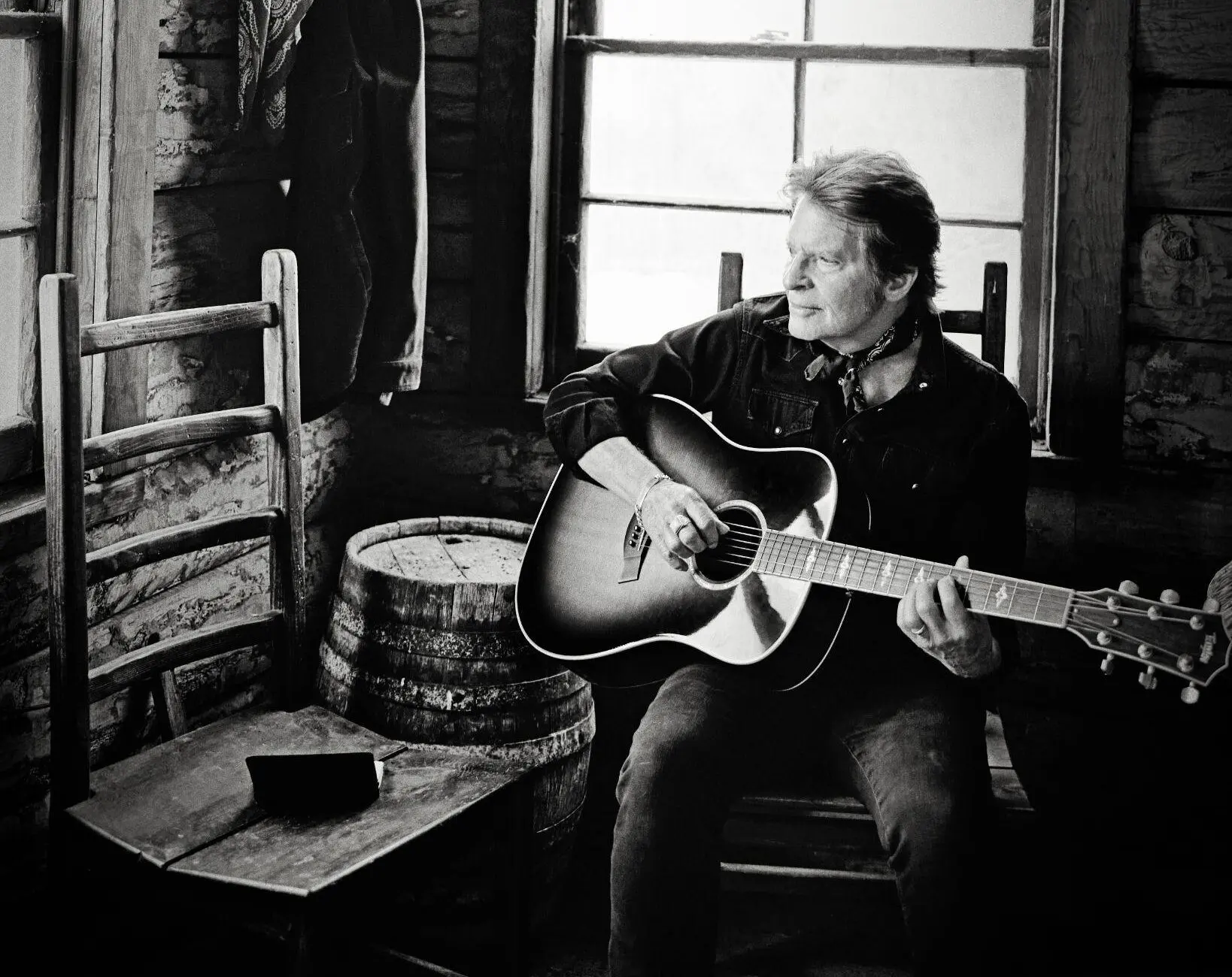 JOHN FOGERTY annuncia l'uscita del nuovo album "Legacy"