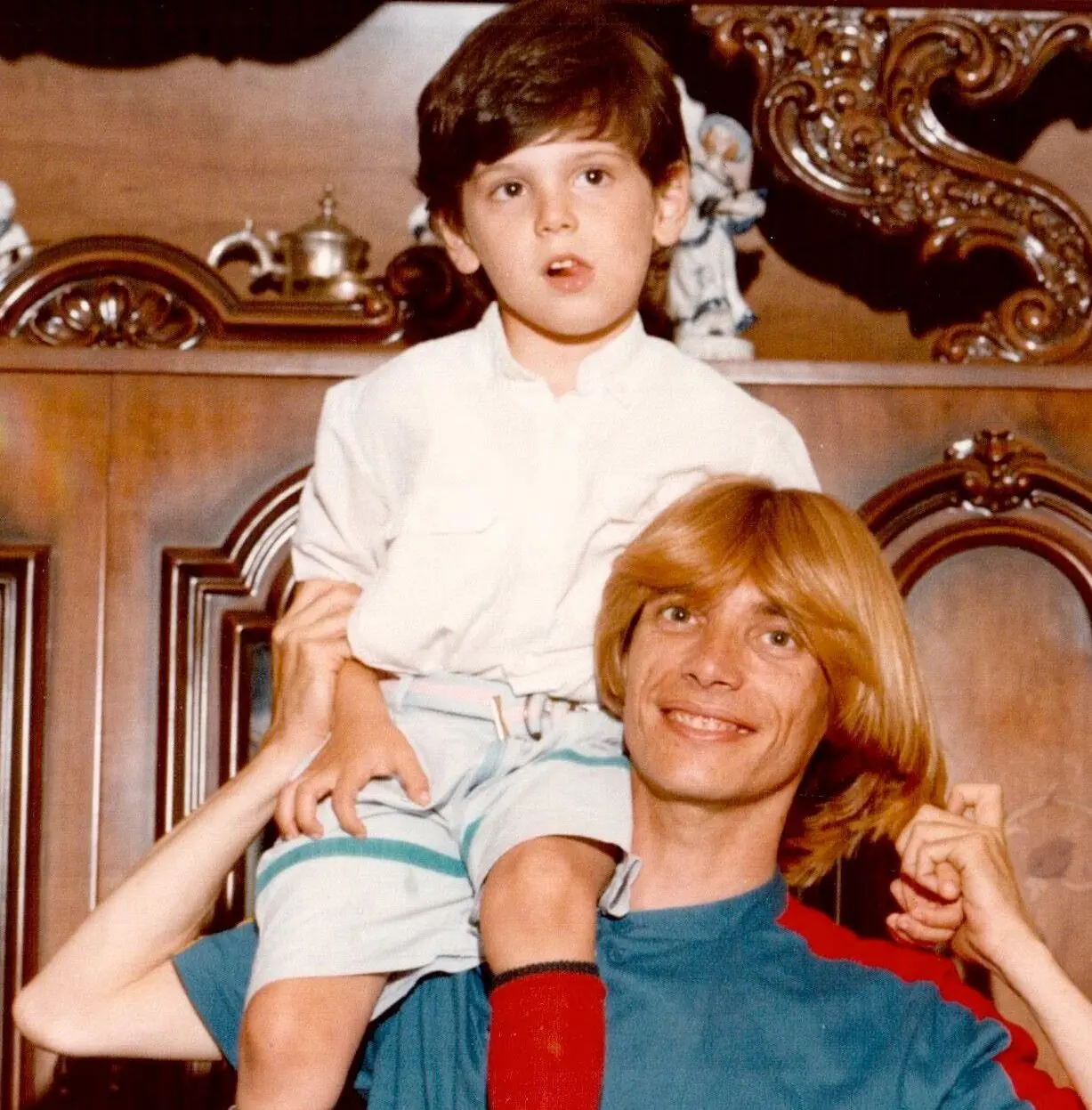 “NINO.18 GIORNI”: il film documentario su Nino D’Angelo prosegue la sua programmazione in Campania