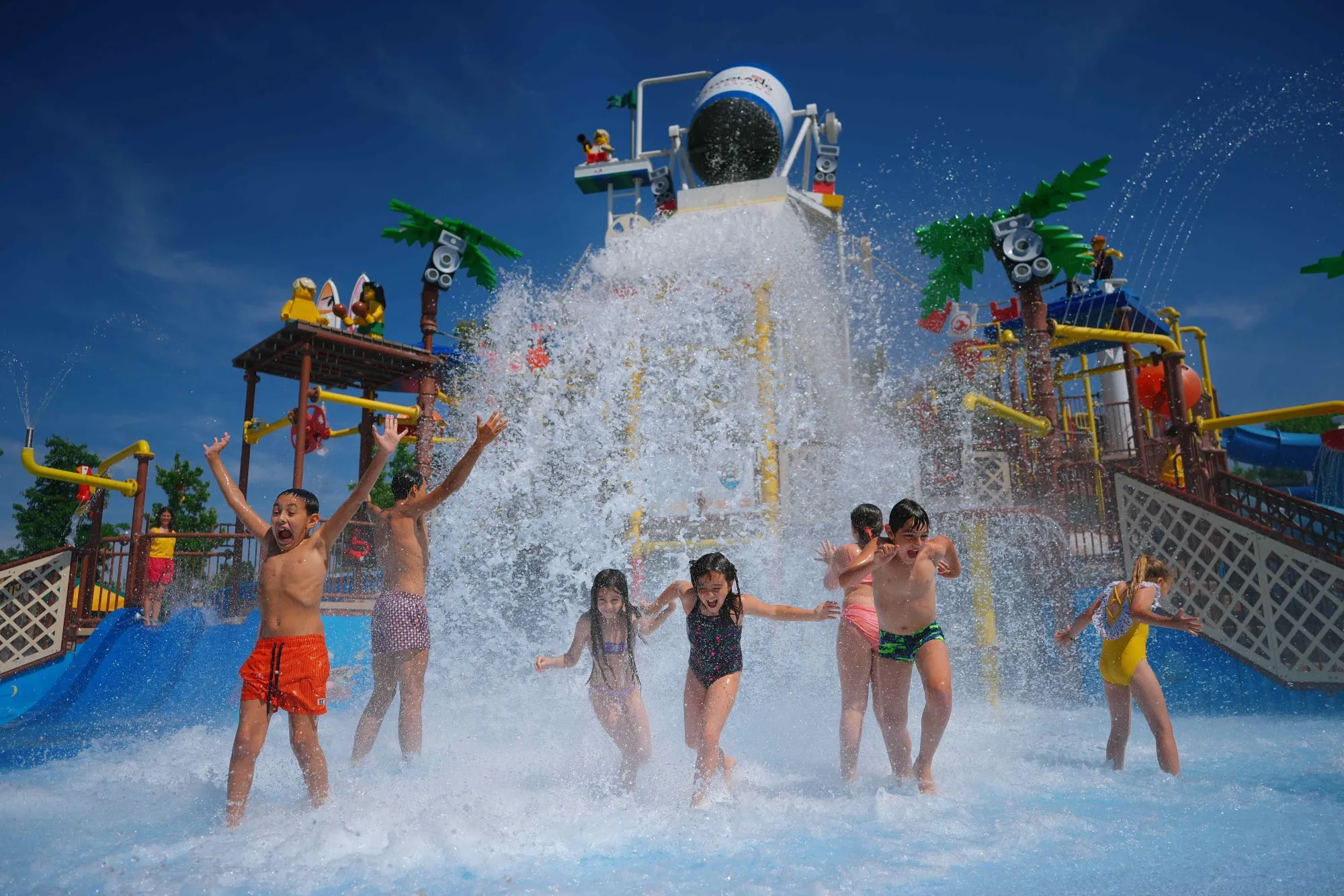 Caldo record in arrivo: Gardaland apre Legoland Water Park a tutti senza più limiti di età