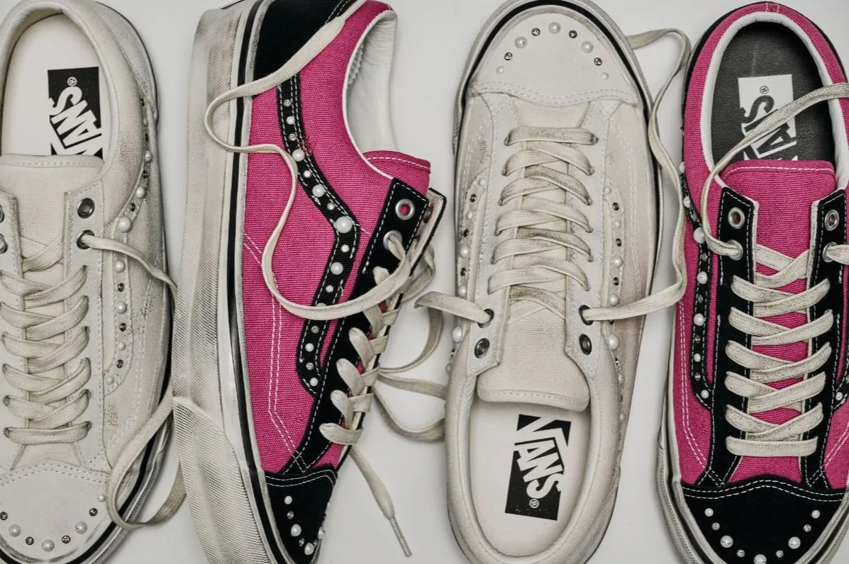 Vans lancia le nuove Old Skool 36 Pearlized: eleganza ribelle tra perle e cristalli