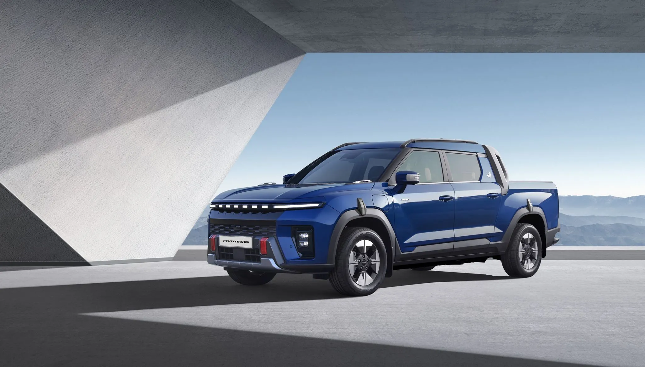 TORRES EVT: arriva in Italia il primo pick-up 100% elettrico del brand coreano KGM