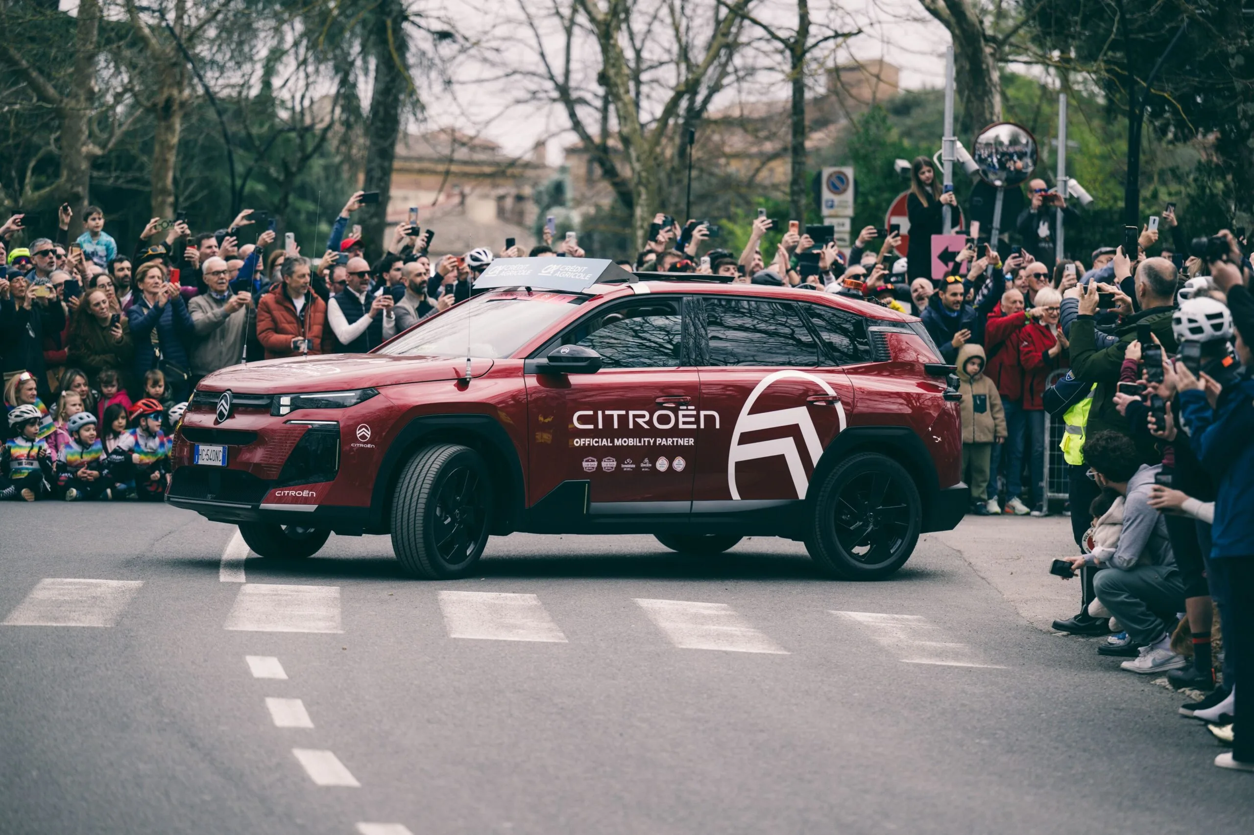 Nuovo SUV Citroën C5 Aircross sulle strade della Milano-Torino