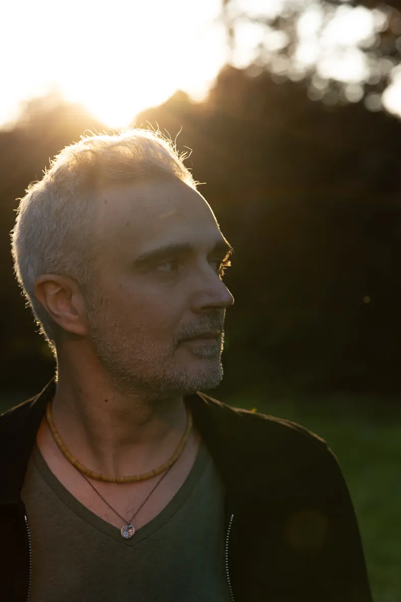 Giuseppe Di Gennaro torna con il singolo Forme di Continuità e annuncia il nuovo album