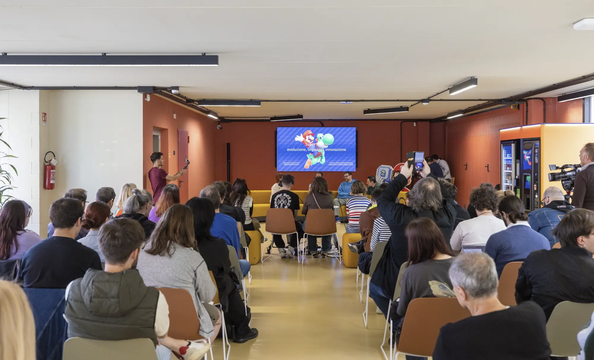 Super Mario Bros. compie 40 anni: celebrazione speciale all'IULM di Milano