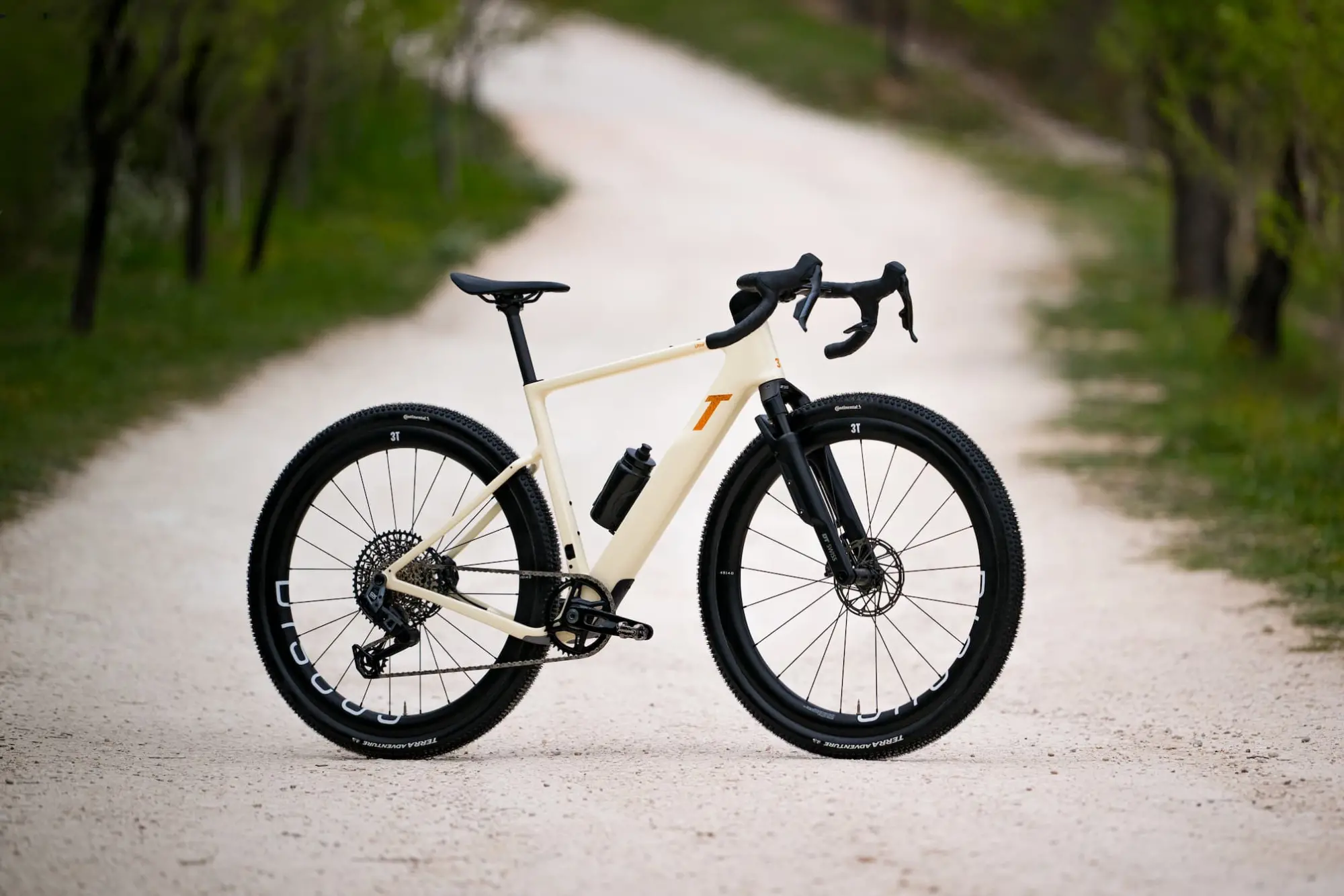 Ultra² Italia, la nuova gravel 3T spinge il Made in Italy oltre i limiti