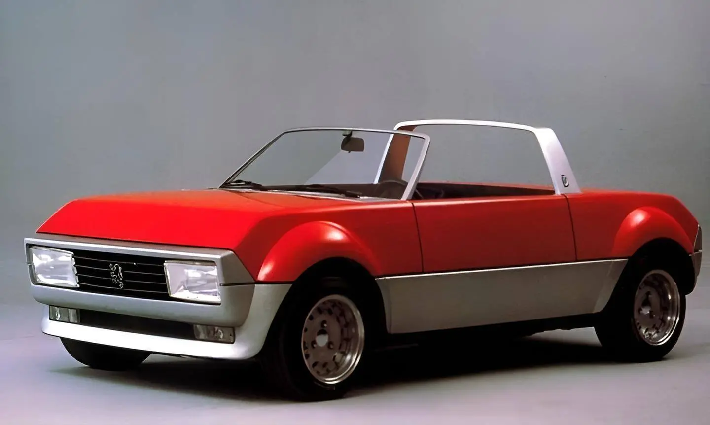 Peugeot Peugette, 50 anni fa il prototipo che fece sognare con leggerezza e innovazione