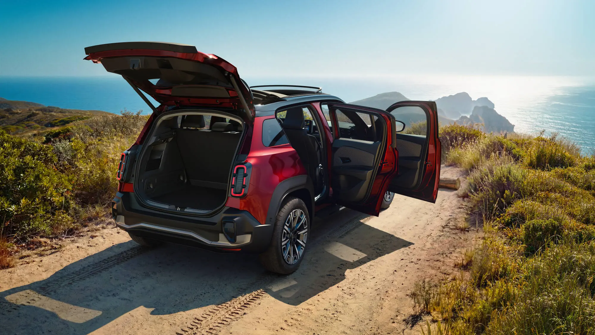 Renault 4 E-Tech Electric Plein Sud: la libertà elettrica ora anche open air