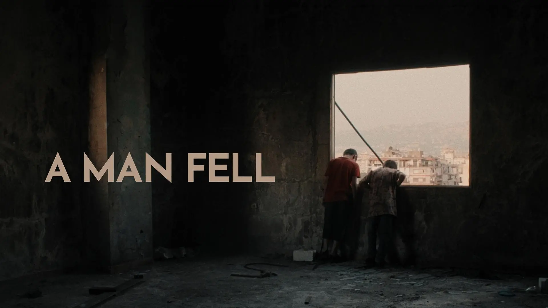 A Man Fell: il doc di Giovanni C. Lorusso sul Gaza Hospital arriva su RaiPlay