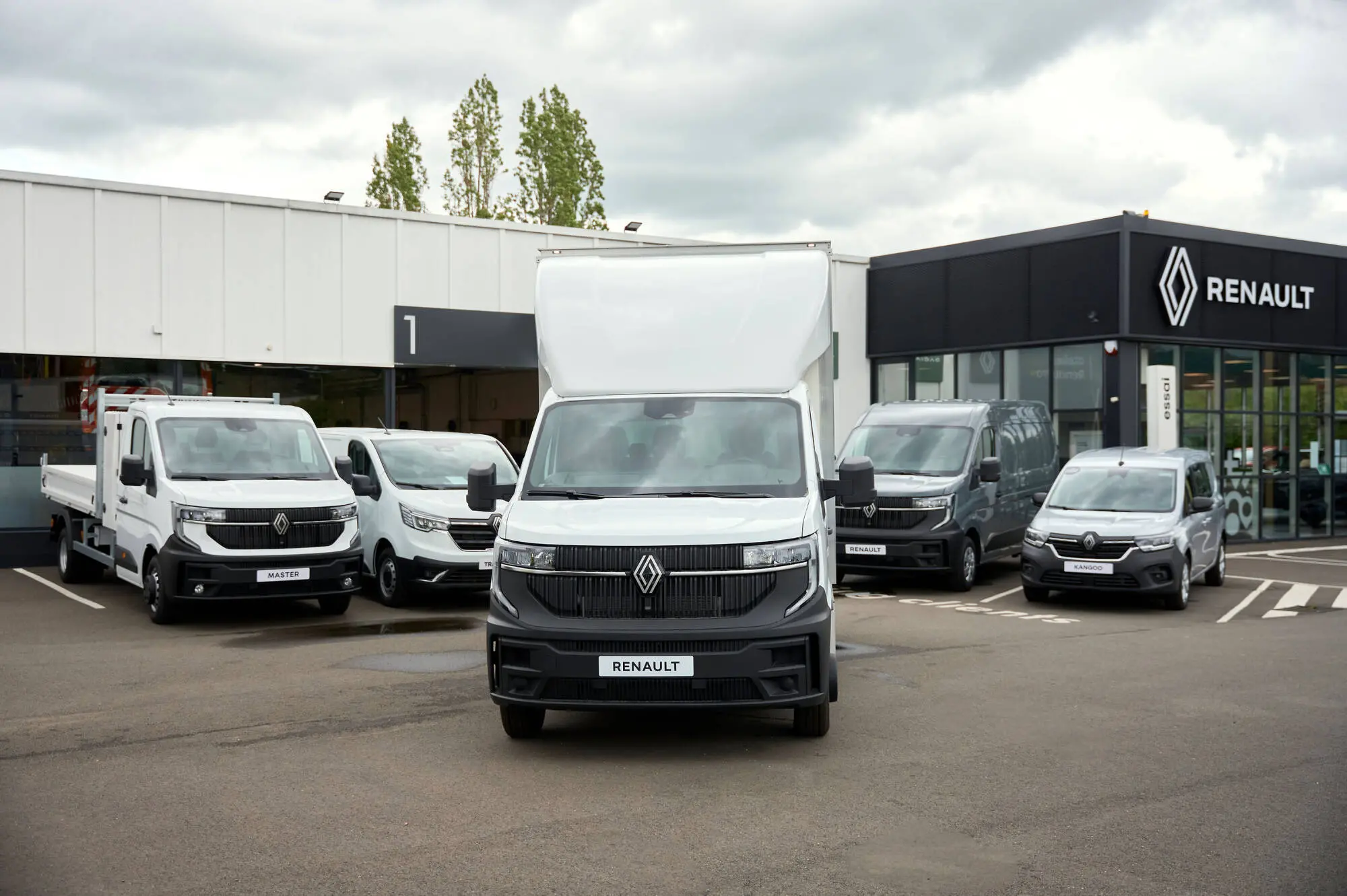 Renault lancia il marchio "Converted by Renault" per veicoli commerciali personalizzati