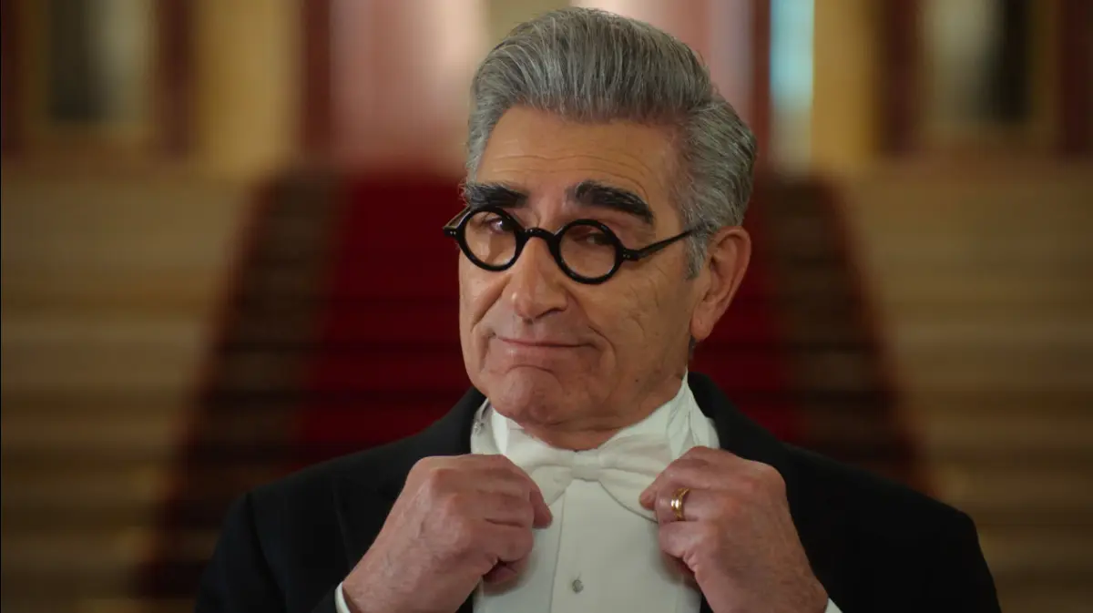 Apple TV rinnova In viaggio con Eugene Levy: confermata la quarta stagione