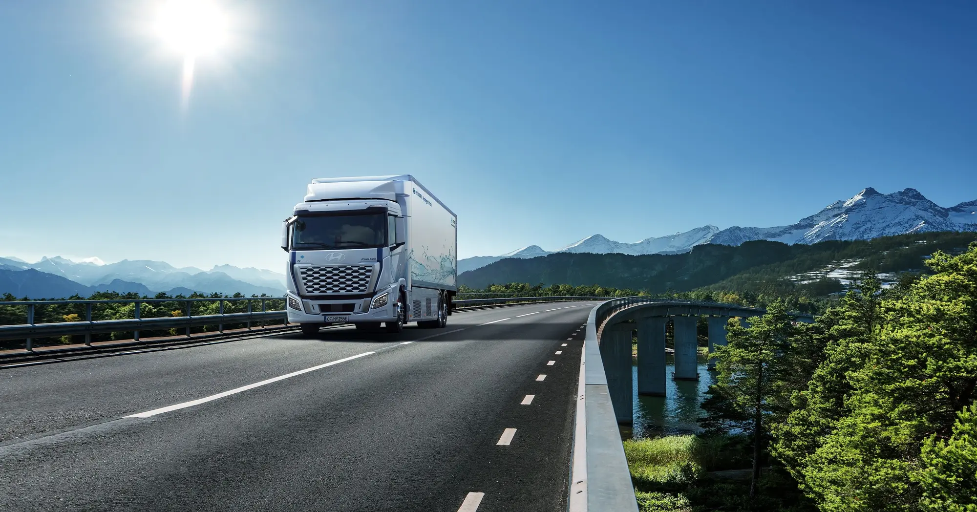 Hyundai punta sull'idrogeno: tecnologia fuel cell e mobilità a zero emissioni
