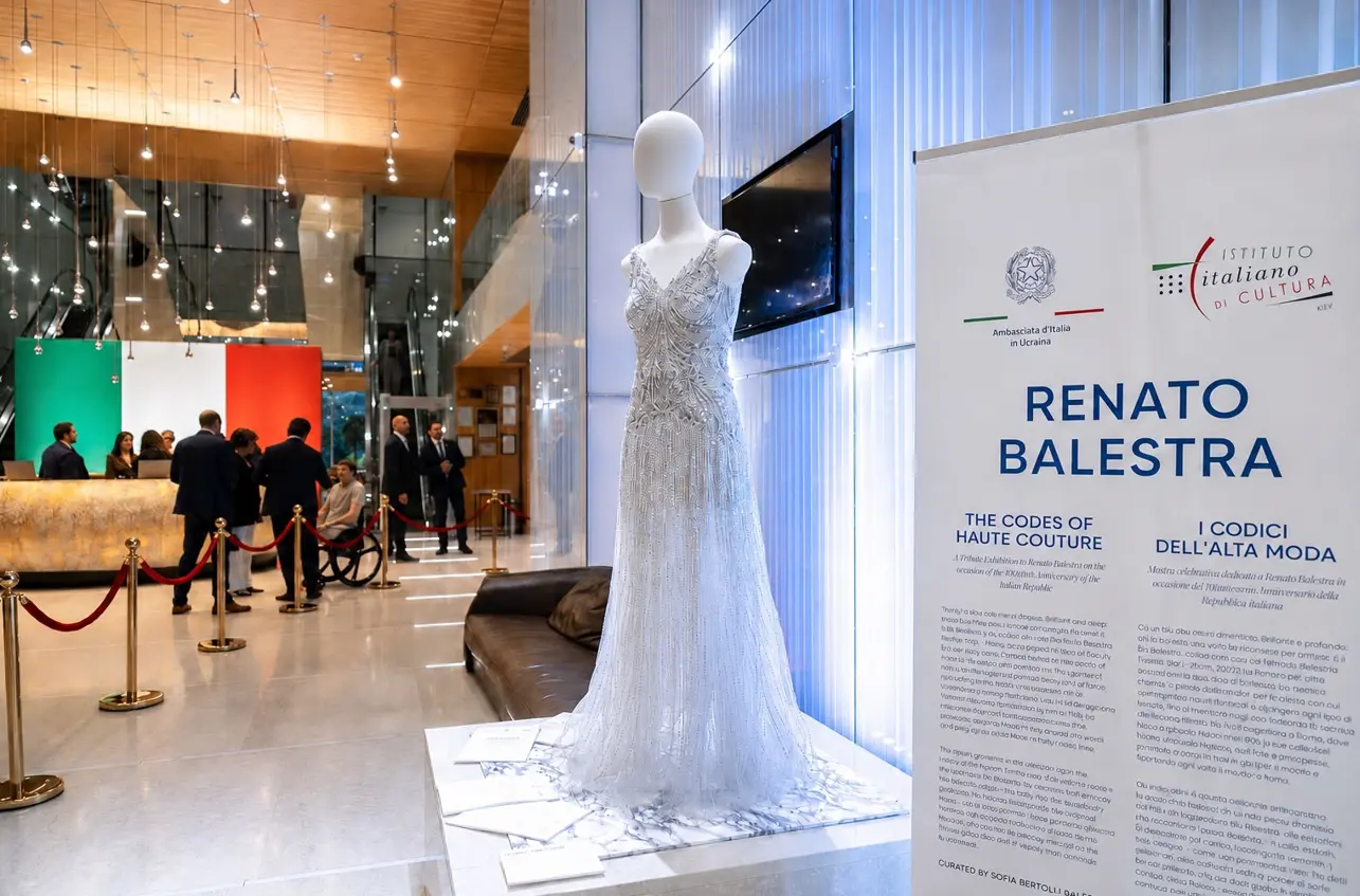 A Kiev una mostra omaggia Renato Balestra per l'80° della Repubblica Italiana