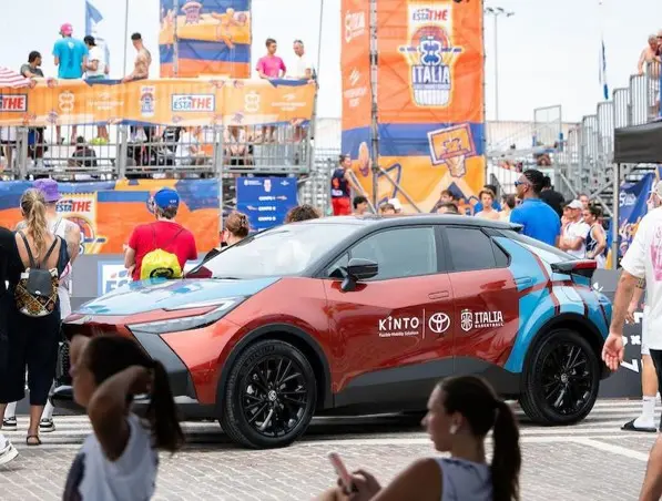KINTO e FIP insieme per l'Estathé 3x3 Italia Streetbasket Circuit 2026