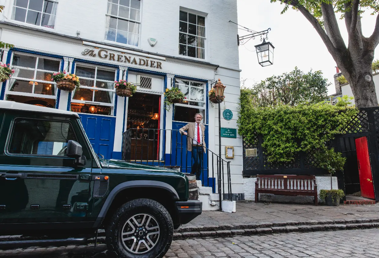 The Grenadier pub di Londra ottiene il riconoscimento World Origin Site per l'INEOS Grenadier