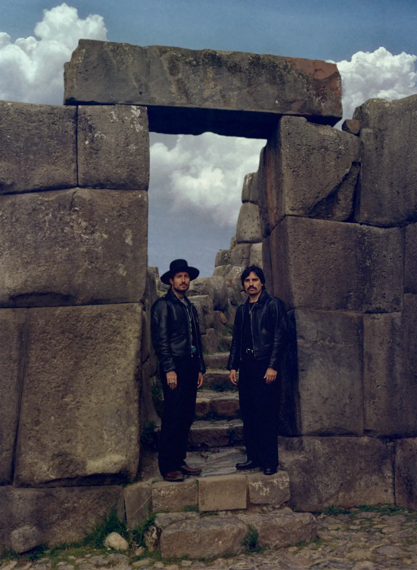 Hermanos Gutiérrez in Italia: due concerti-evento con il Los Ojos del Condor Tour