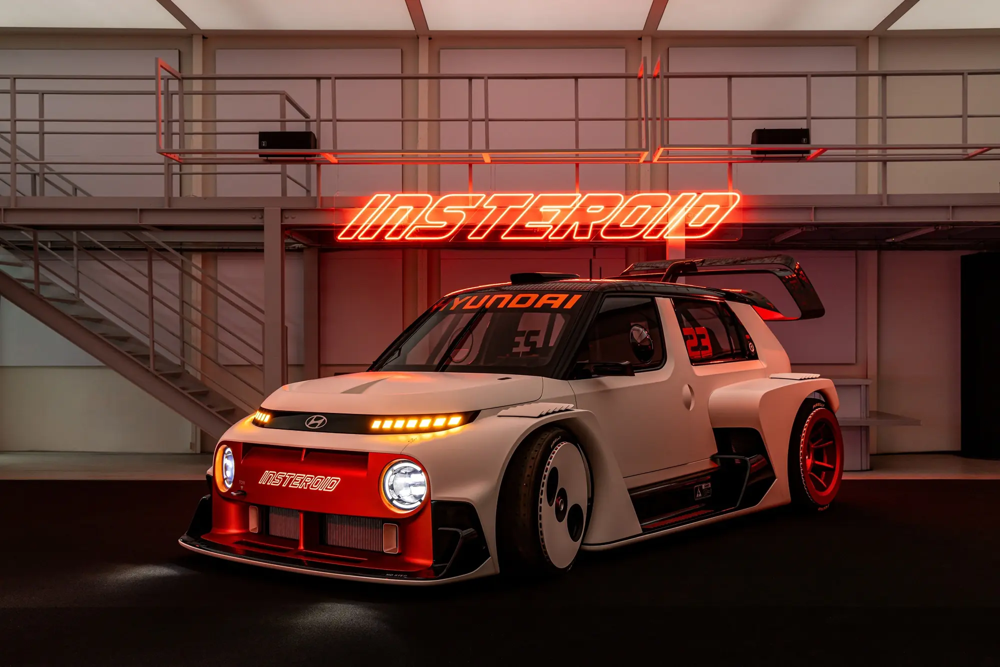 Hyundai INSTEROID: la concept car elettrica che rivoluziona il design ispirandosi al gaming
