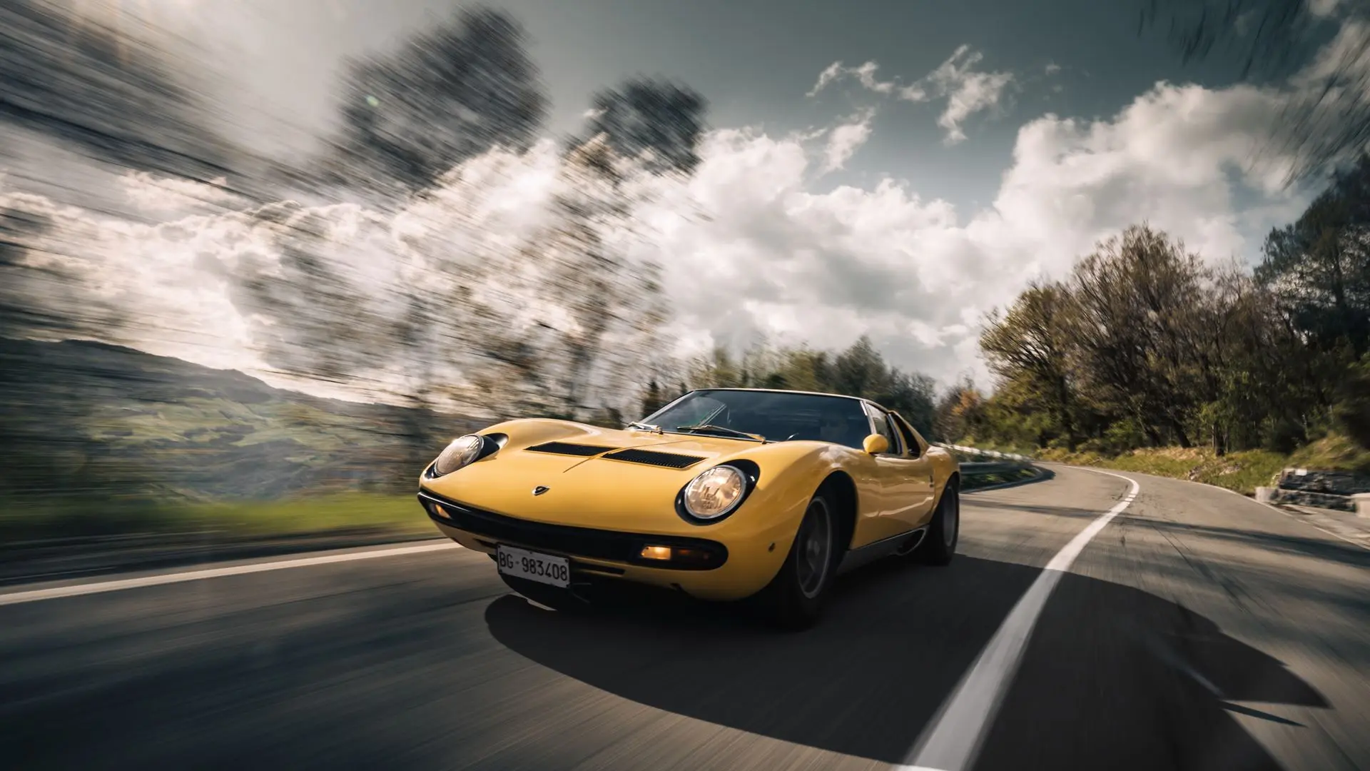 Lamborghini celebra 55 anni della Miura SV, la prima Super Veloce V12