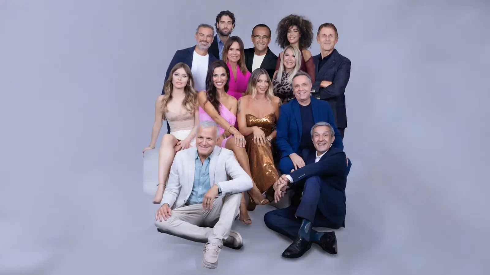 Carlo Conti guida la sedicesima stagione di Tale e Quale Show: novità e protagonisti