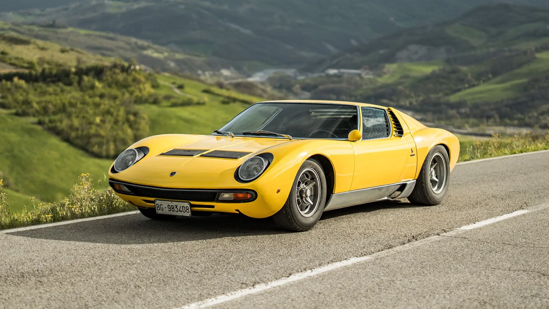Lamborghini Revuelto SV: la nuova era Super Veloce tra tradizione e futuro ibrido