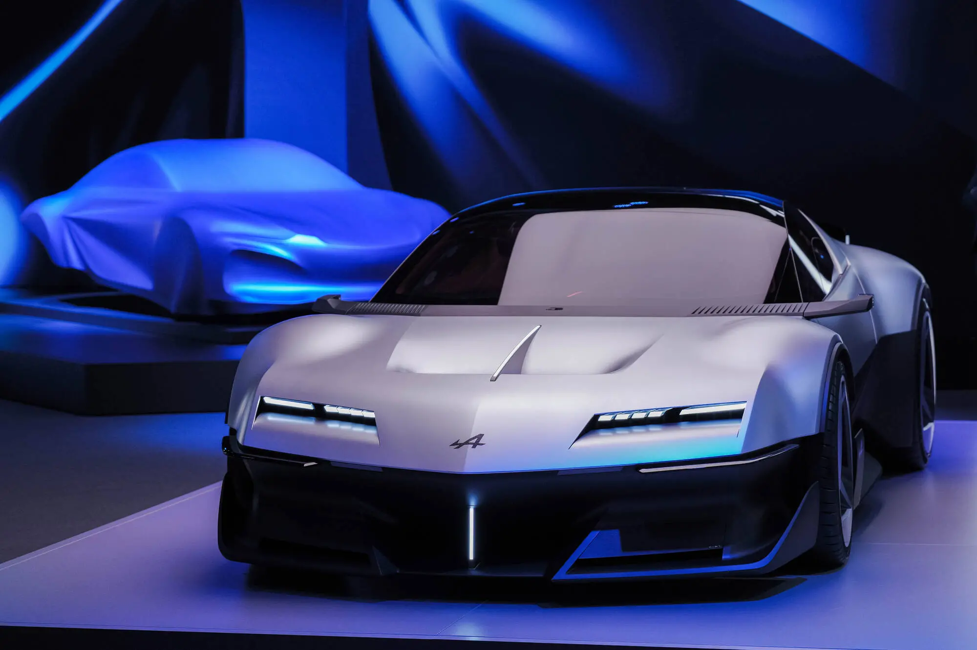 Alpine incanta il Salone di Parigi con la A310 Vision e nuove proposte di personalizzazione