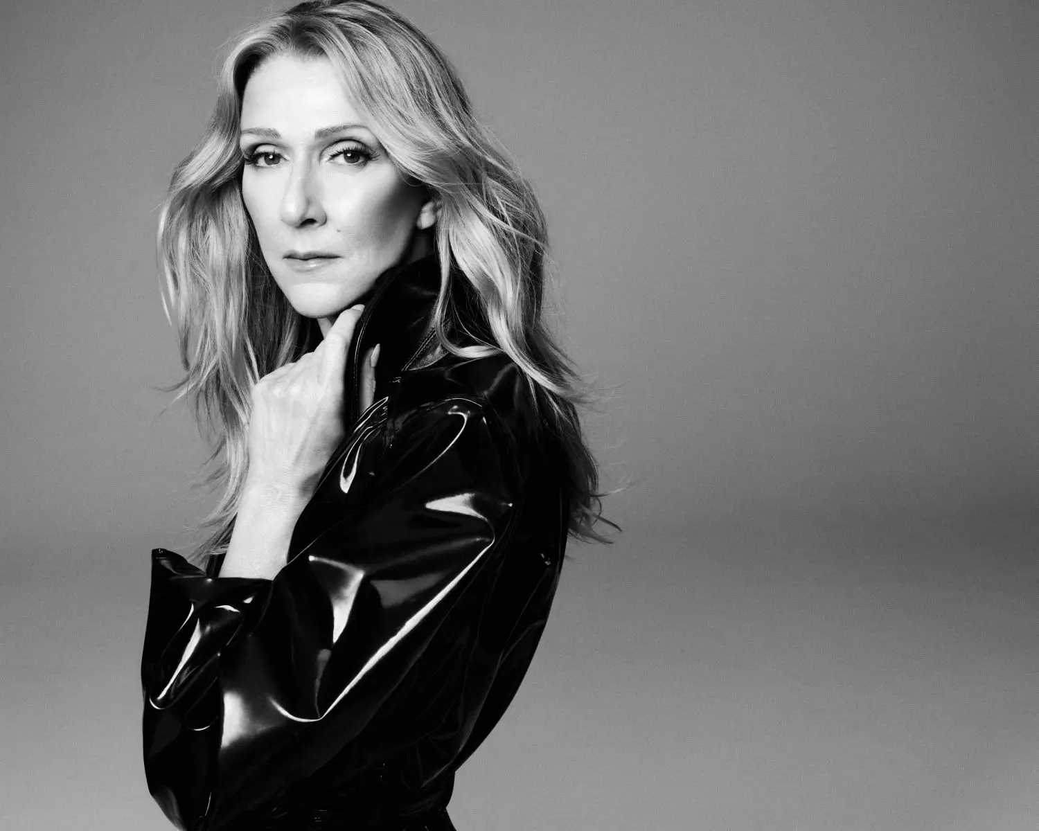 Céline Dion celebra 30 anni di Live à Paris: nuovo vinile edizione speciale in uscita